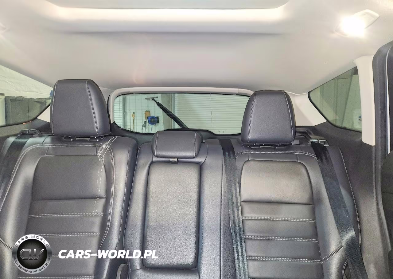 2018 Ford Escape Titanium VIN:1FMCU9J93JUB18228 - 10