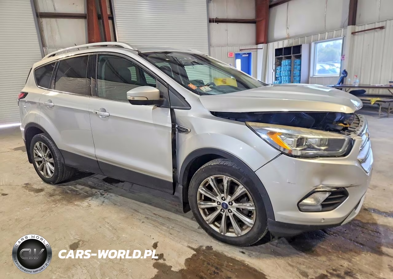2018 Ford Escape Titanium VIN:1FMCU9J93JUB18228 - 4