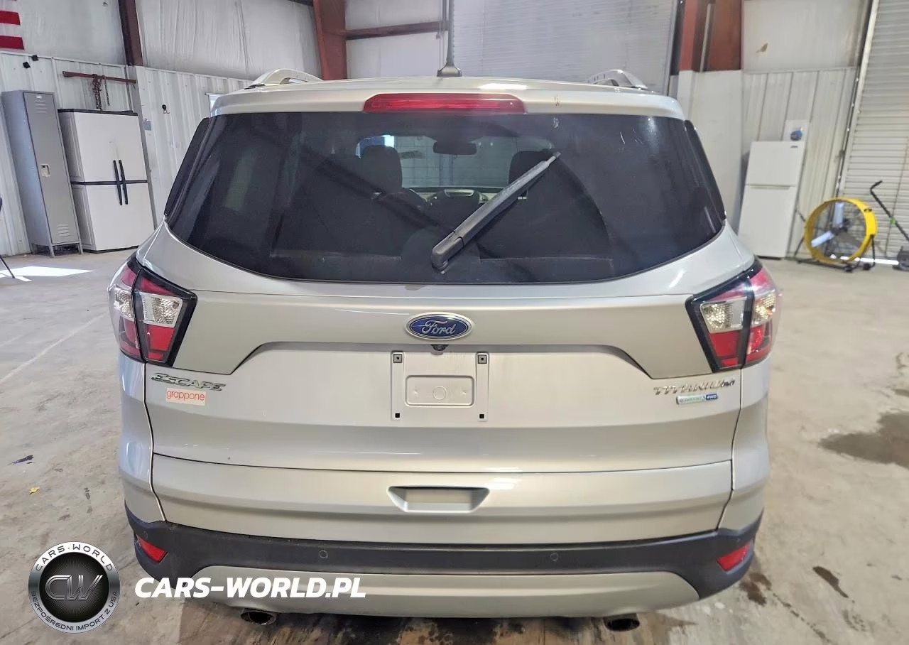2018 Ford Escape Titanium VIN:1FMCU9J93JUB18228 - 6