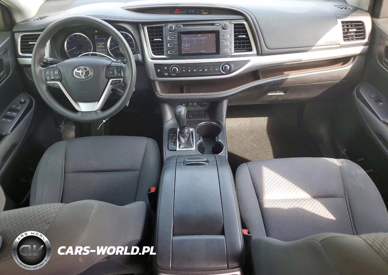 2019 Toyota Highlander Le VIN:5TDZARFH2KS051988 - 8