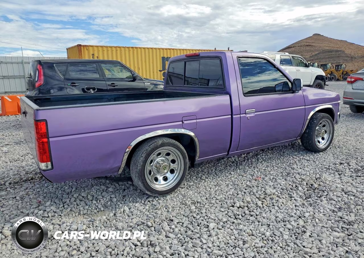 1997 Nissan Truck Base VIN:1N6SD11S0VC309733 - 3
