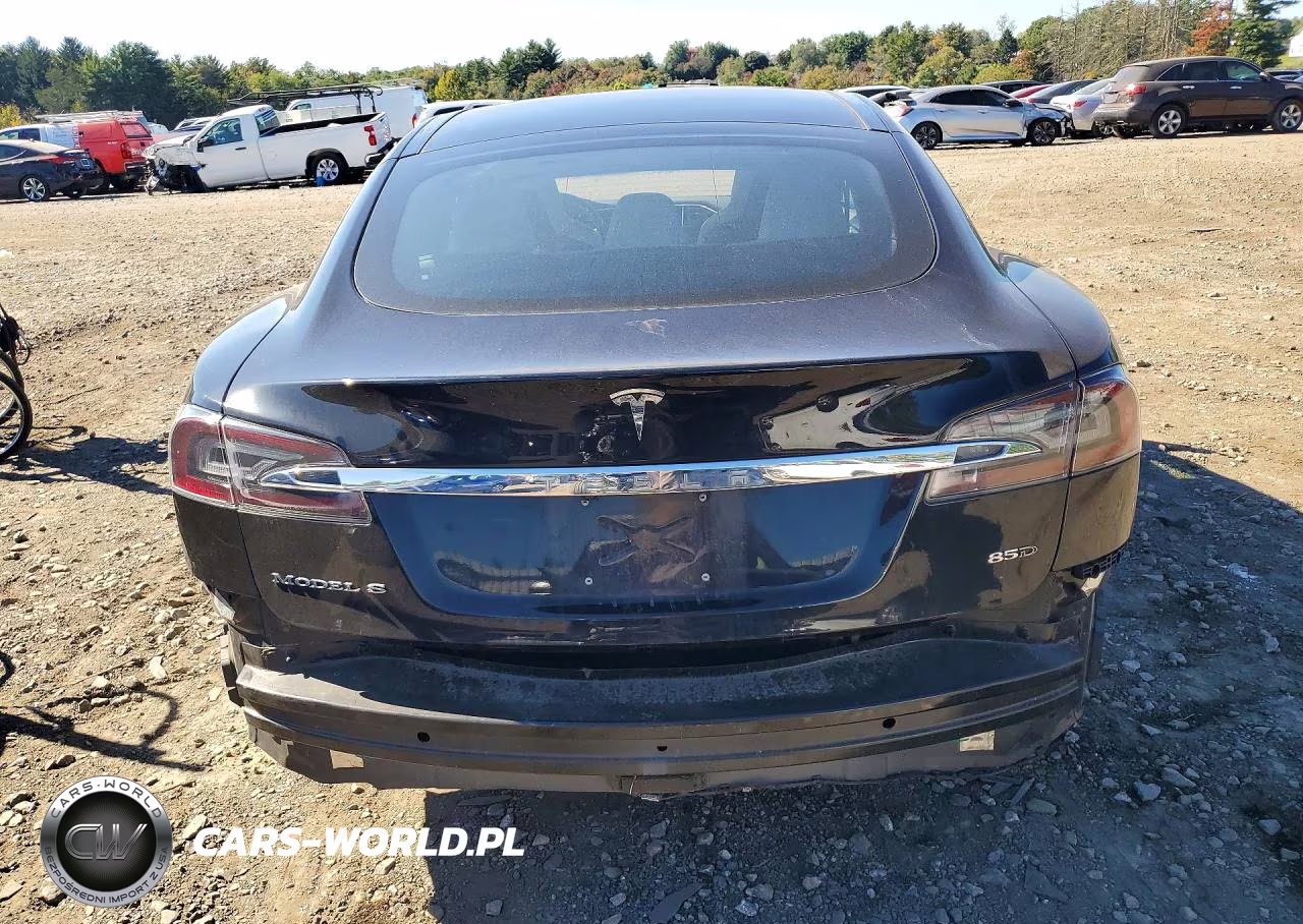 2015 Tesla Model S VIN:5YJSA1E25FF108551 - 6