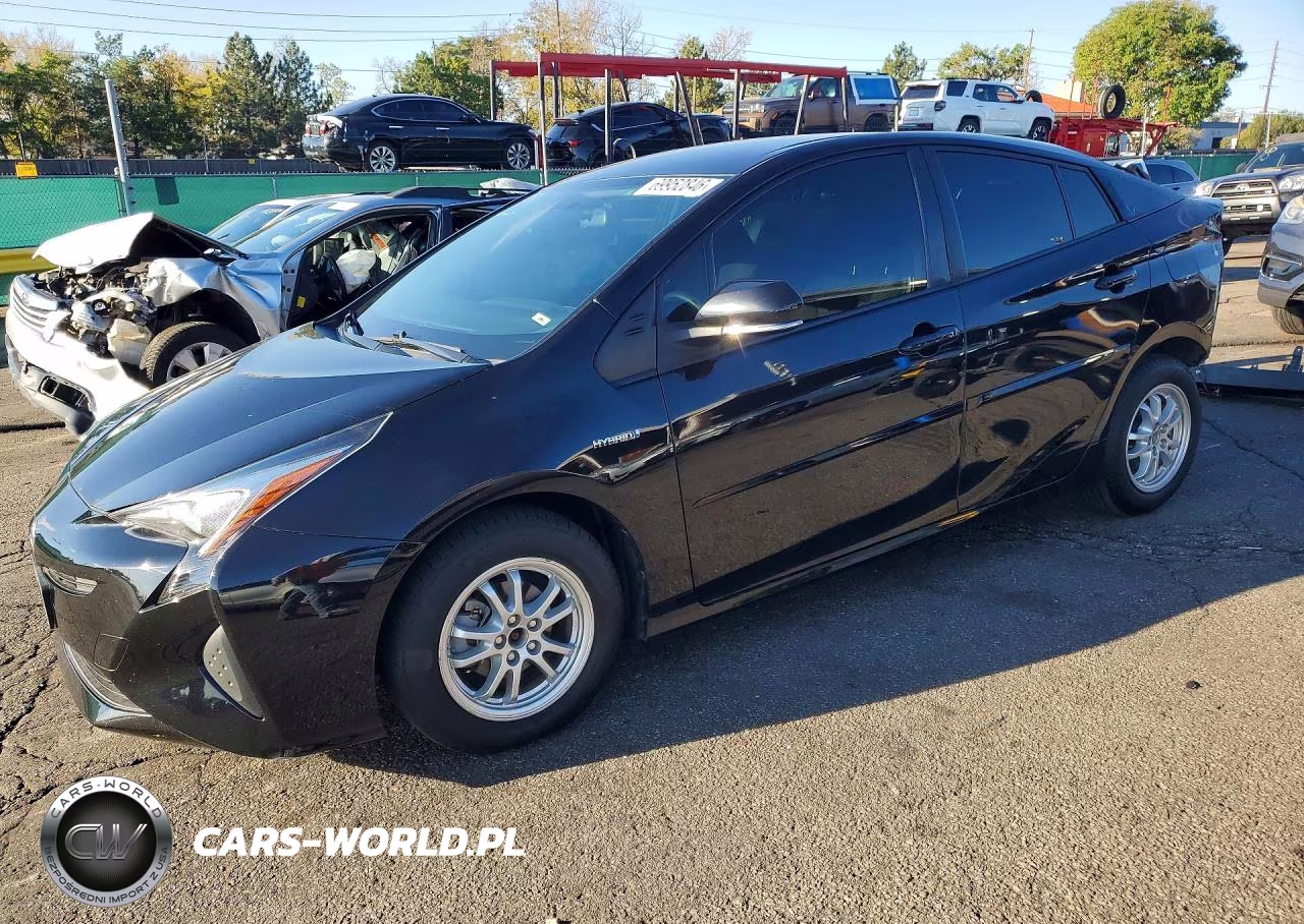 2016 Toyota Prius Two VIN:JTDKBRFU4G3513164 - 1