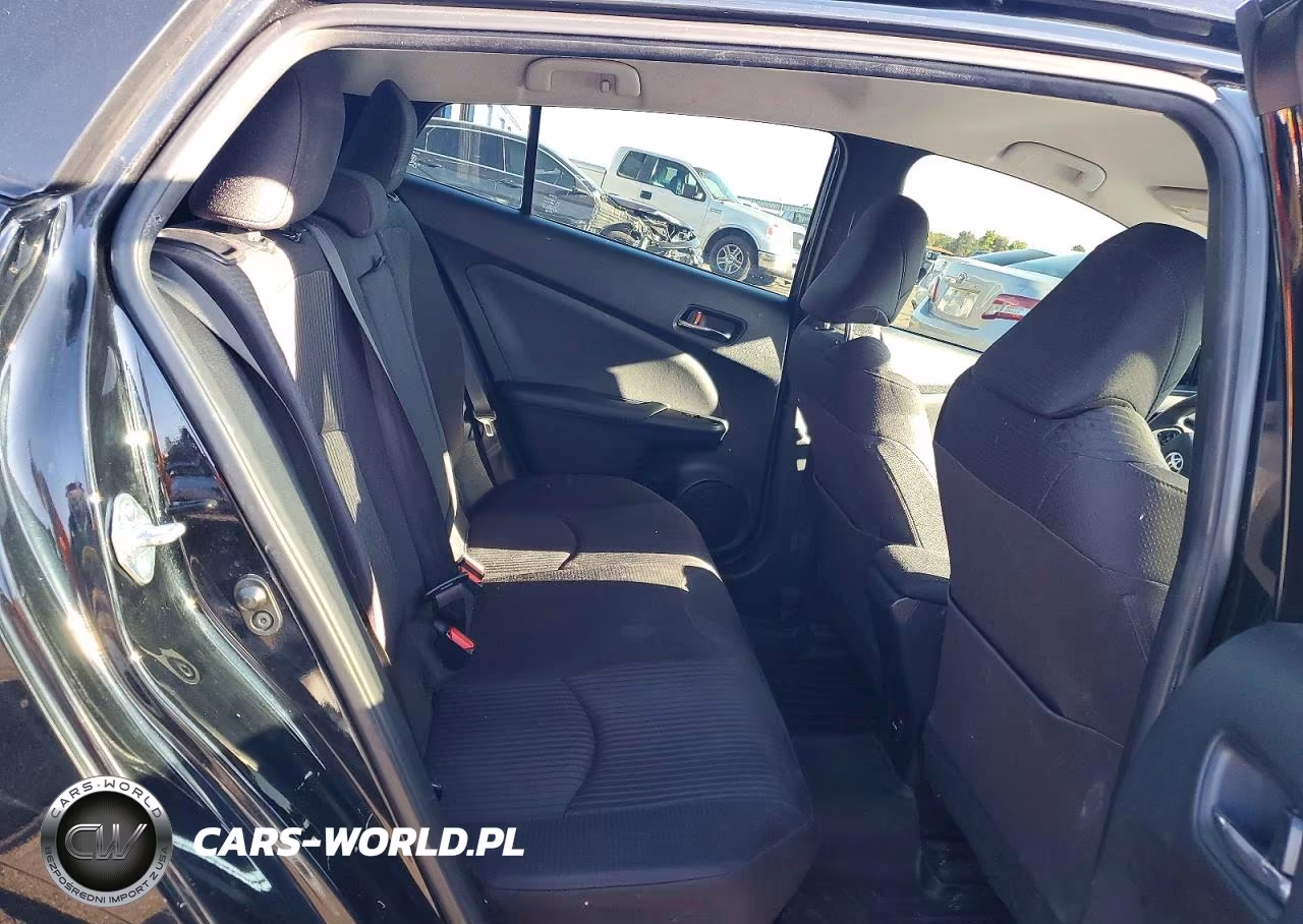 2016 Toyota Prius Two VIN:JTDKBRFU4G3513164 - 10