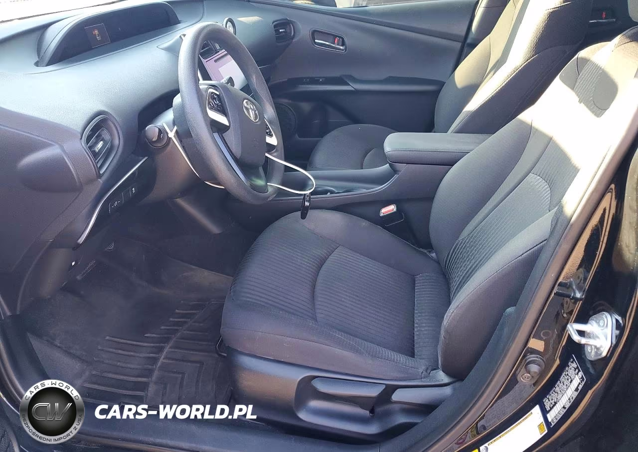 2016 Toyota Prius Two VIN:JTDKBRFU4G3513164 - 7