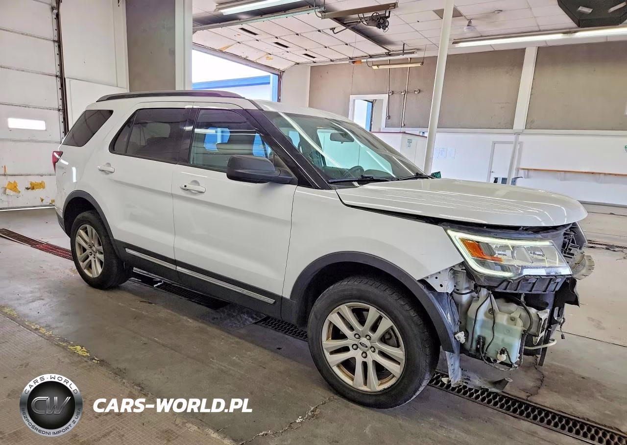 2018 Ford Explorer Xlt VIN:1FM5K8D80JGA89149 - 4