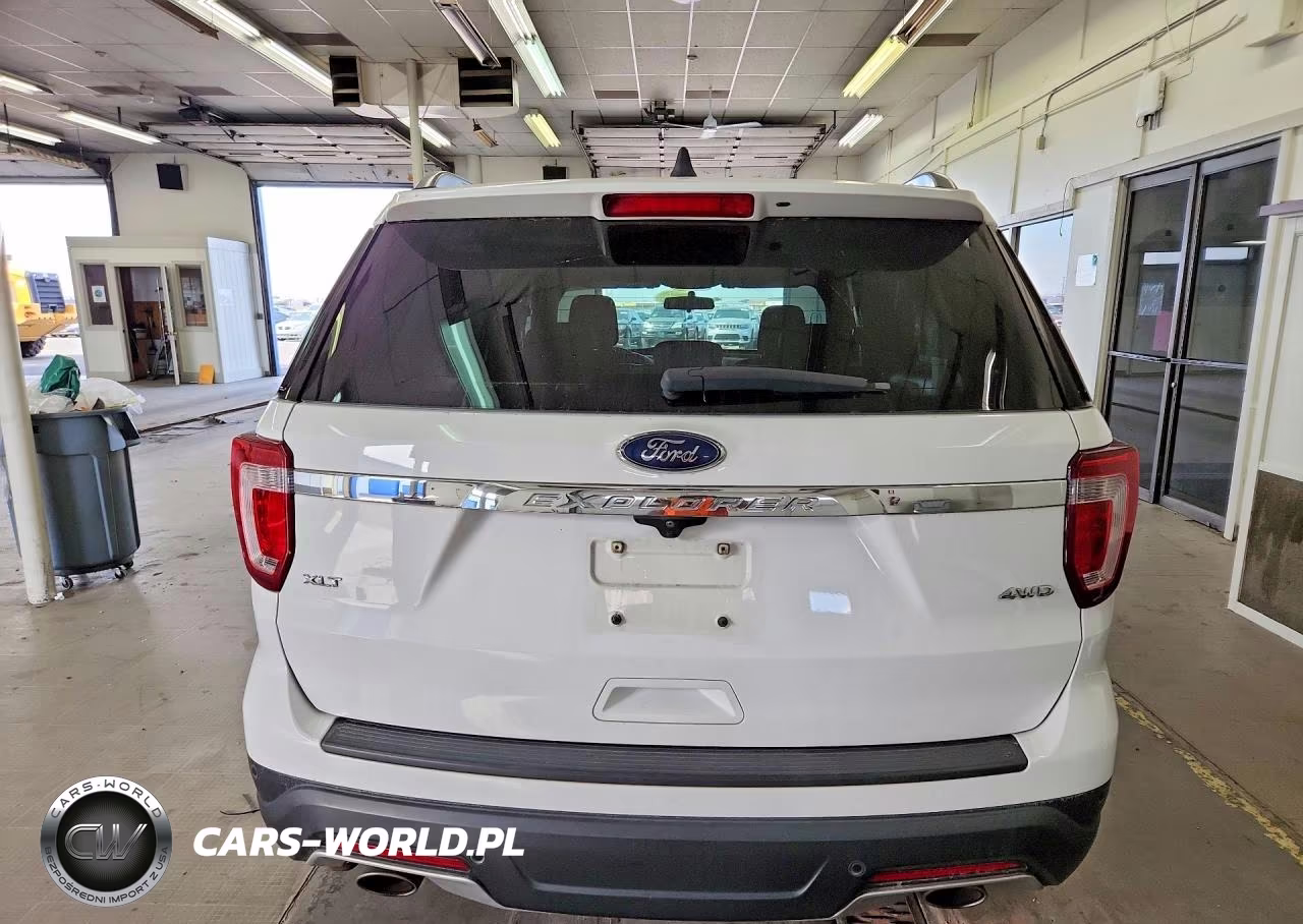 2018 Ford Explorer Xlt VIN:1FM5K8D80JGA89149 - 6