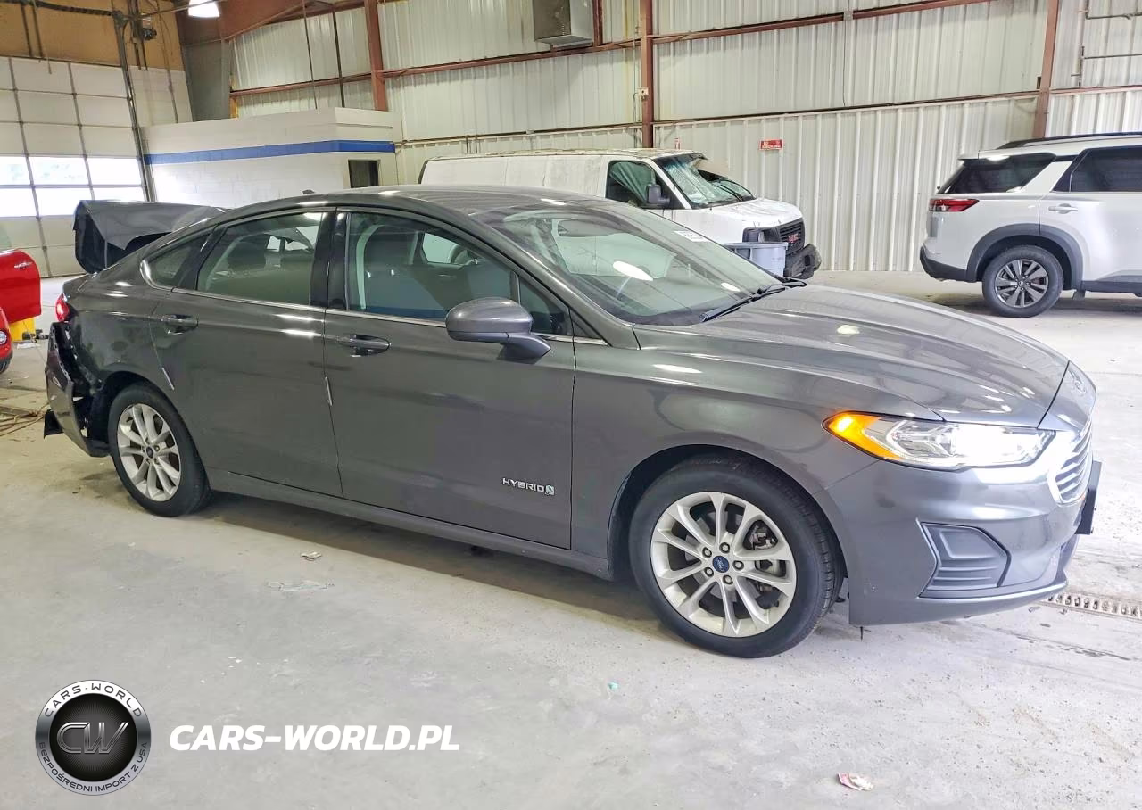 2019 Ford Fusion Se VIN:3FA6P0LUXKR281219 - 4