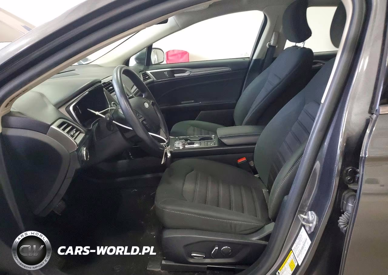 2019 Ford Fusion Se VIN:3FA6P0LUXKR281219 - 7