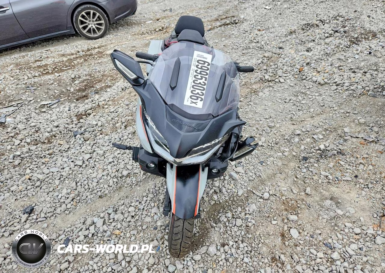 2021 Honda Gl1800 B VIN:JH2SC7949MK300152 - 2