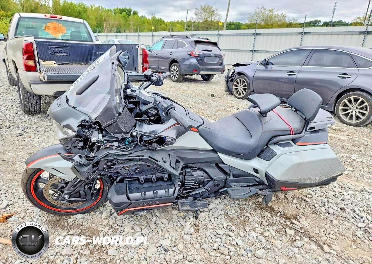 2021 Honda Gl1800 B VIN:JH2SC7949MK300152 - 3