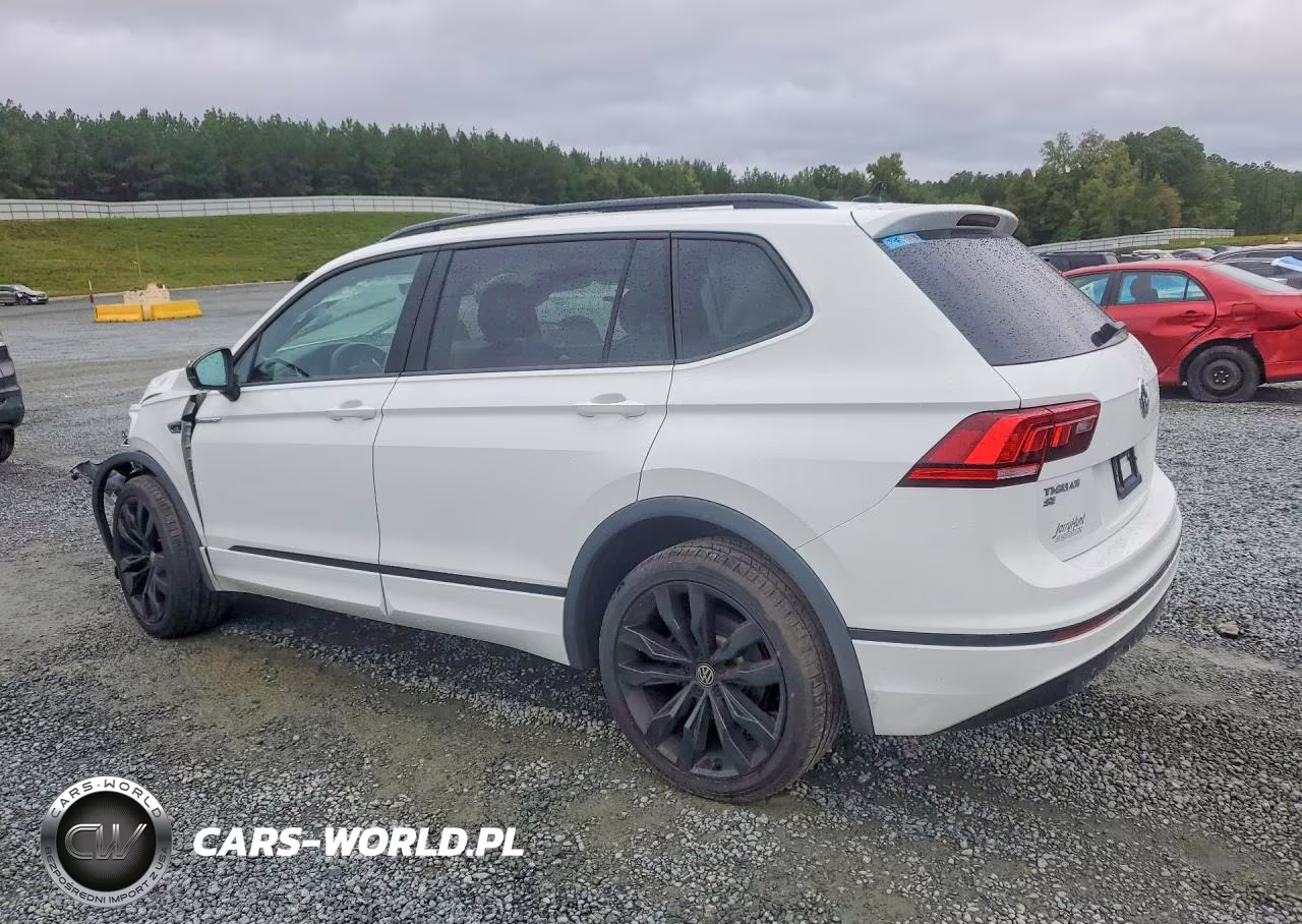 2021 Volkswagen Tiguan Se VIN:3VV2B7AX4MM147918 - 2