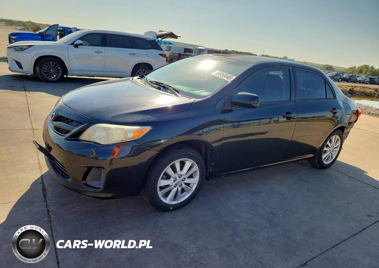 2011 Toyota Corolla Le – zdjęcie 1 z 12