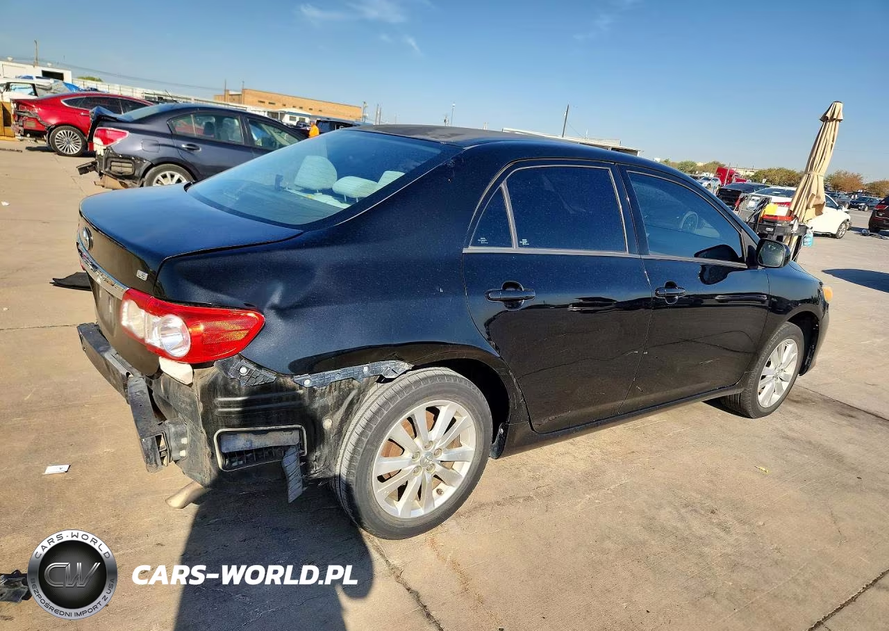 2011 Toyota Corolla Le VIN:2T1BU4EE6BC592747 - 3