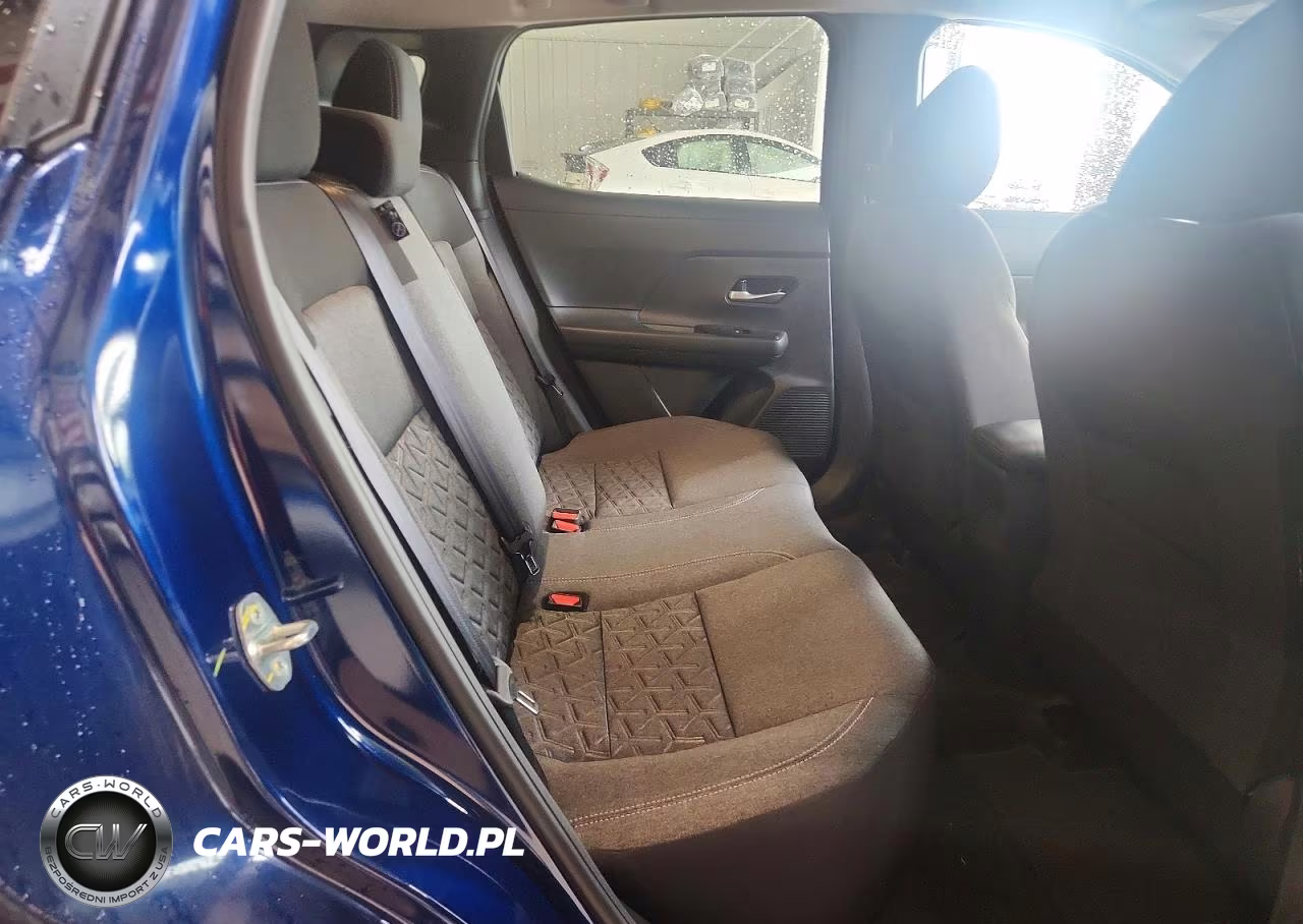 2025 Nissan Kicks Sv VIN:3N8AP6CB8SL435245 - 11