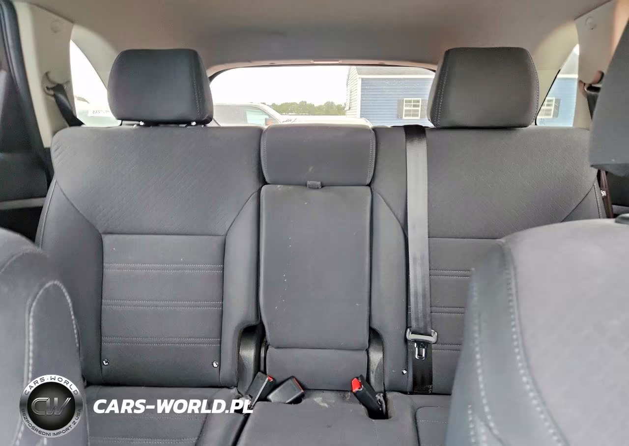 2019 Kia Sorento Lx VIN:5XYPGDA3XKG434143 - 10