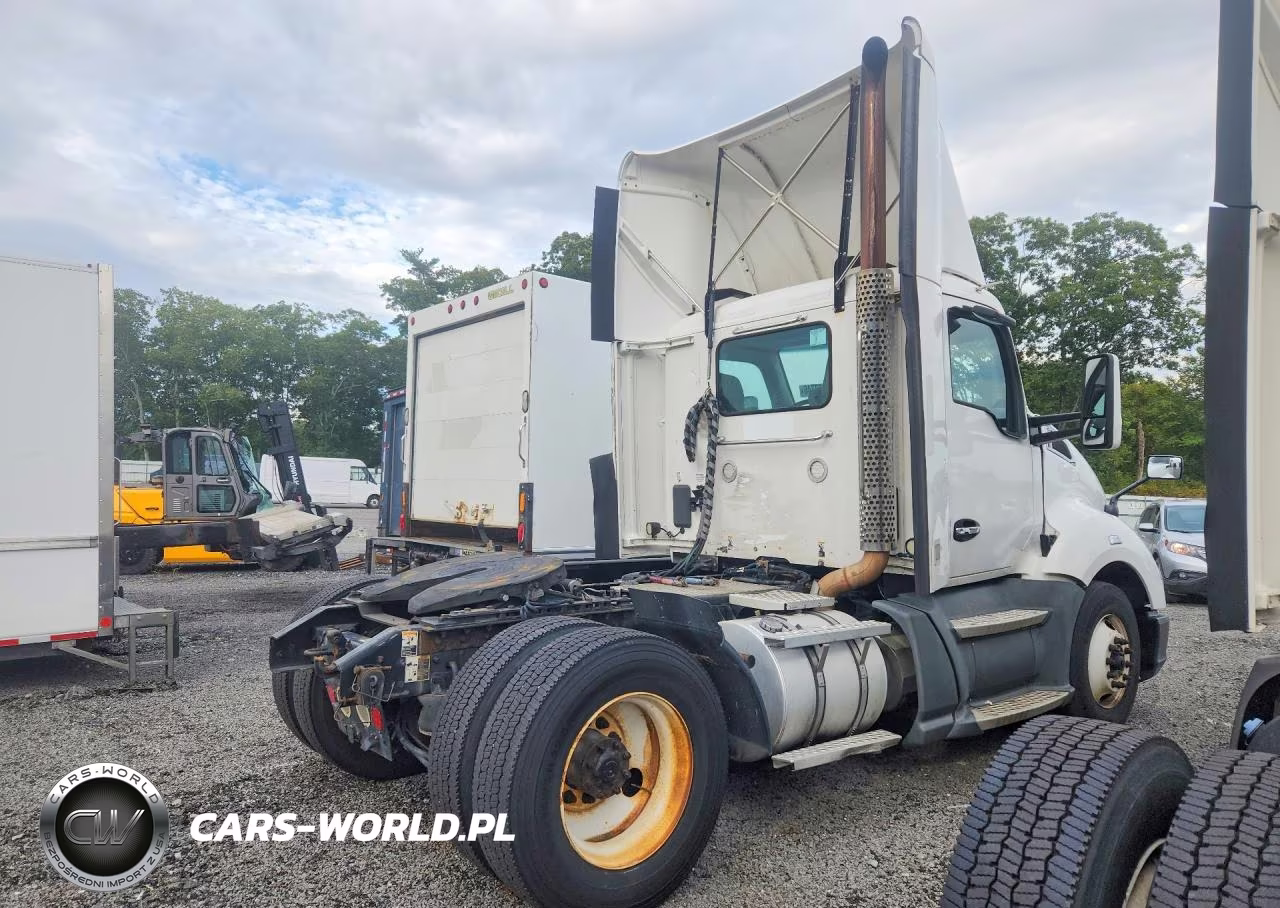 2018 Kenworth T680 Semi Truck VIN:1XKYA48X5JJ204270 - 3