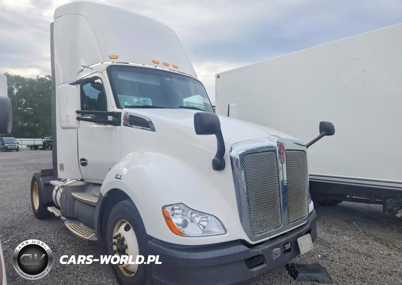 2018 Kenworth T680 Semi Truck VIN:1XKYA48X5JJ204270 - 4
