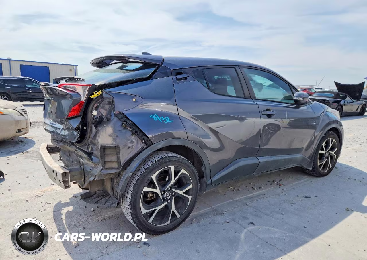 2018 Toyota C-Hr Xle VIN:NMTKHMBX3JR053744 - 3