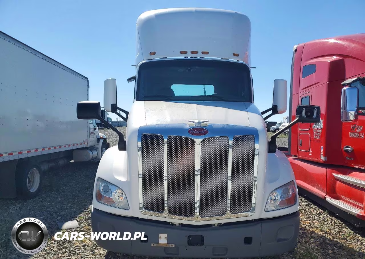 2018 Peterbilt 579 Semi Truck VIN:1XPBA48X9JD478179 - 5