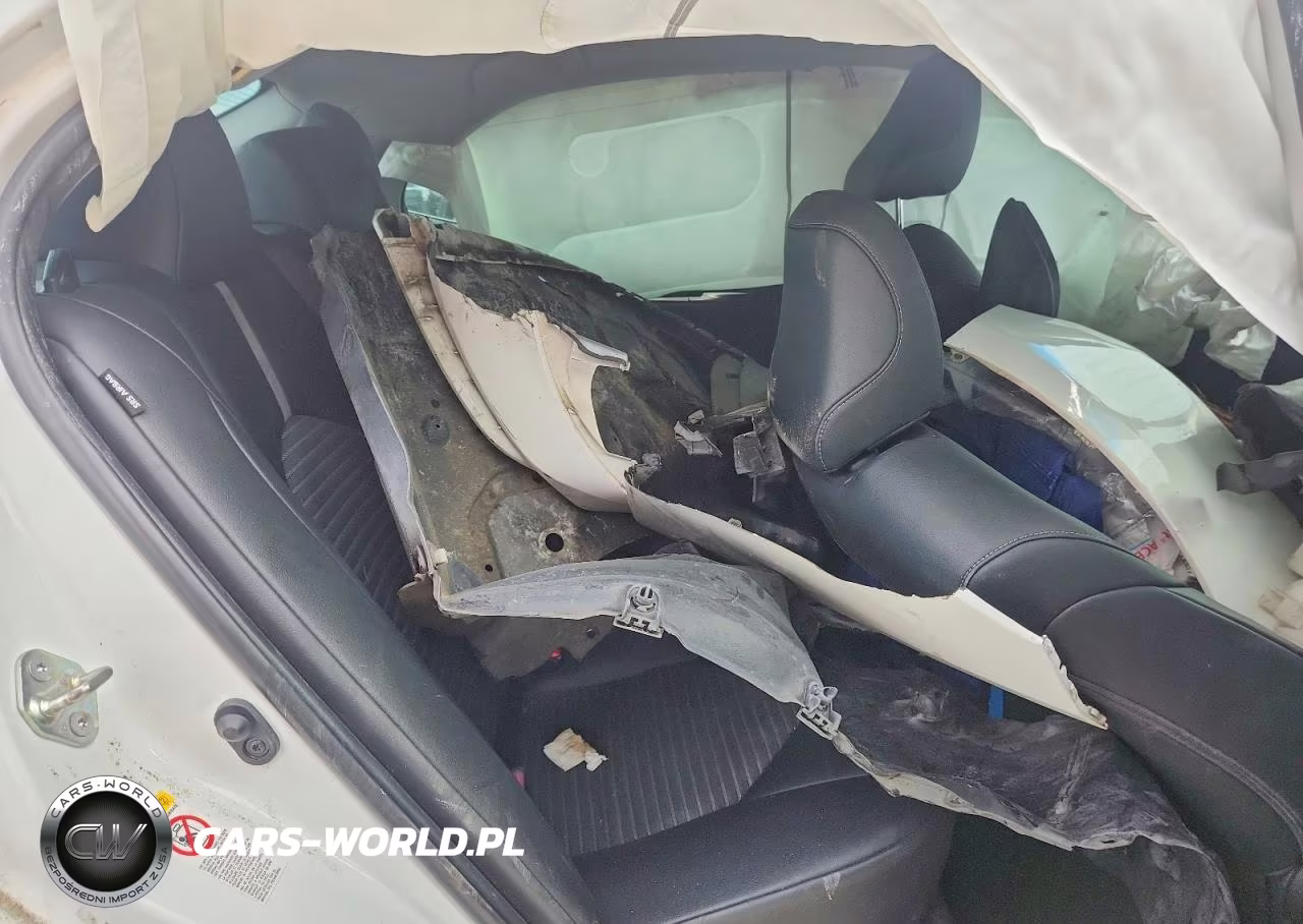 2018 Toyota Camry Se VIN:4T1B11HK4JU005645 - 10