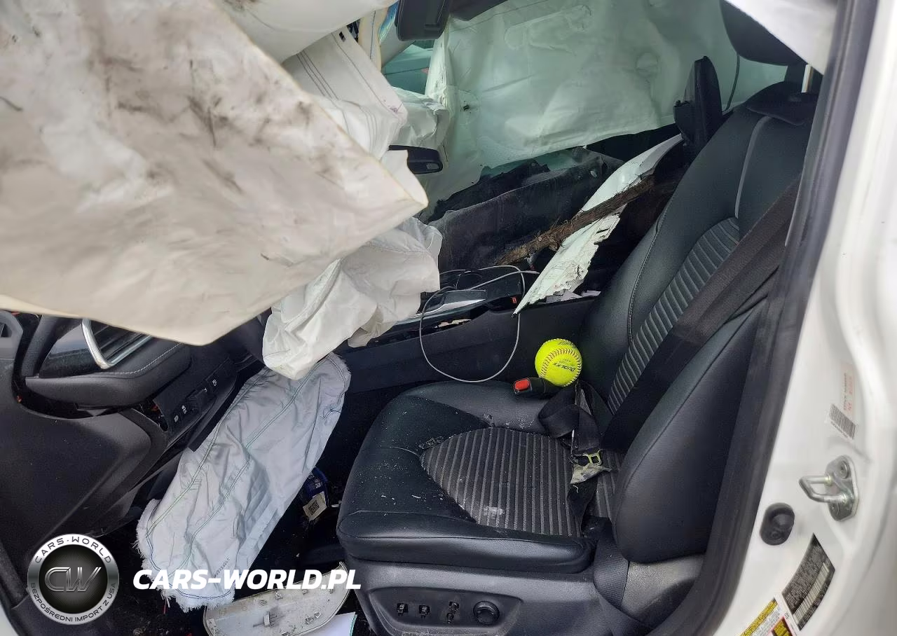 2018 Toyota Camry Se VIN:4T1B11HK4JU005645 - 7