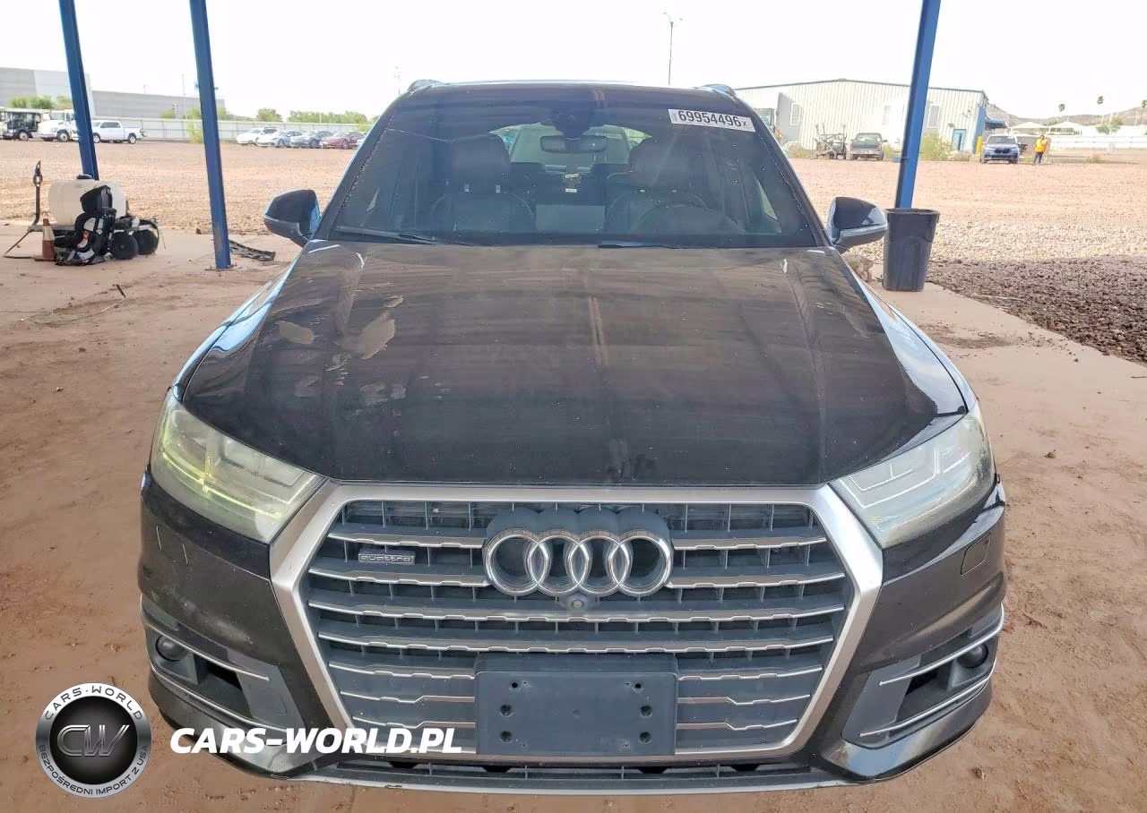 2017 Audi Q7 Prestige VIN:WA1VAAF7XHD009378 - 5