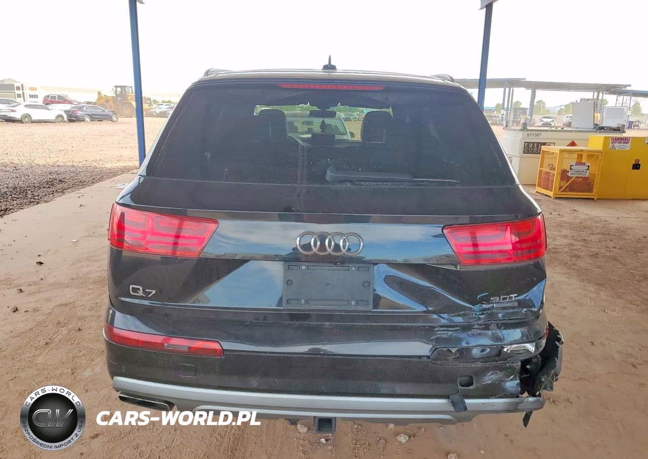 2017 Audi Q7 Prestige VIN:WA1VAAF7XHD009378 - 6