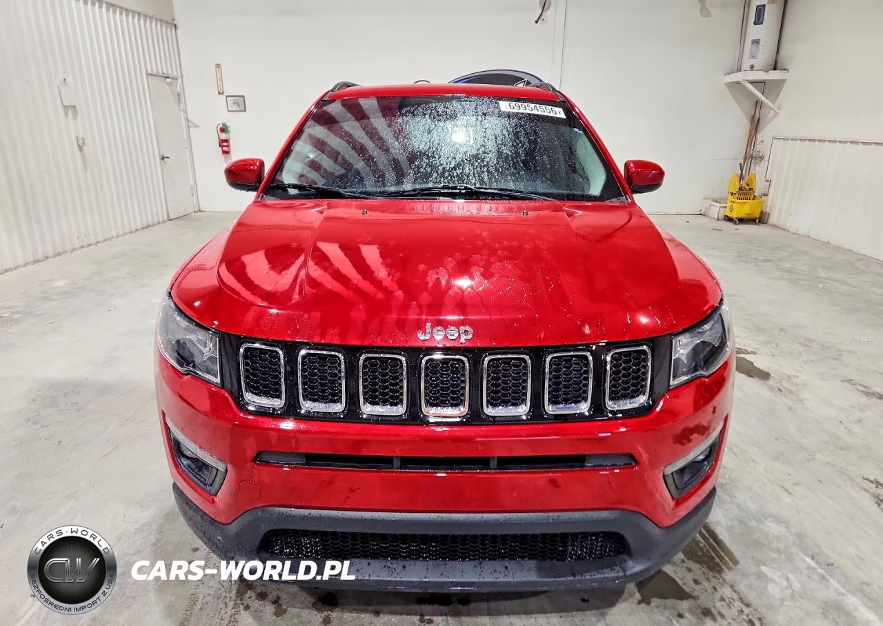 2018 Jeep Compass Latitude VIN:3C4NJCBB2JT494546 - 5