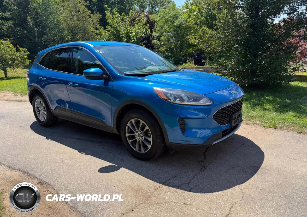 2020 Ford Escape Se