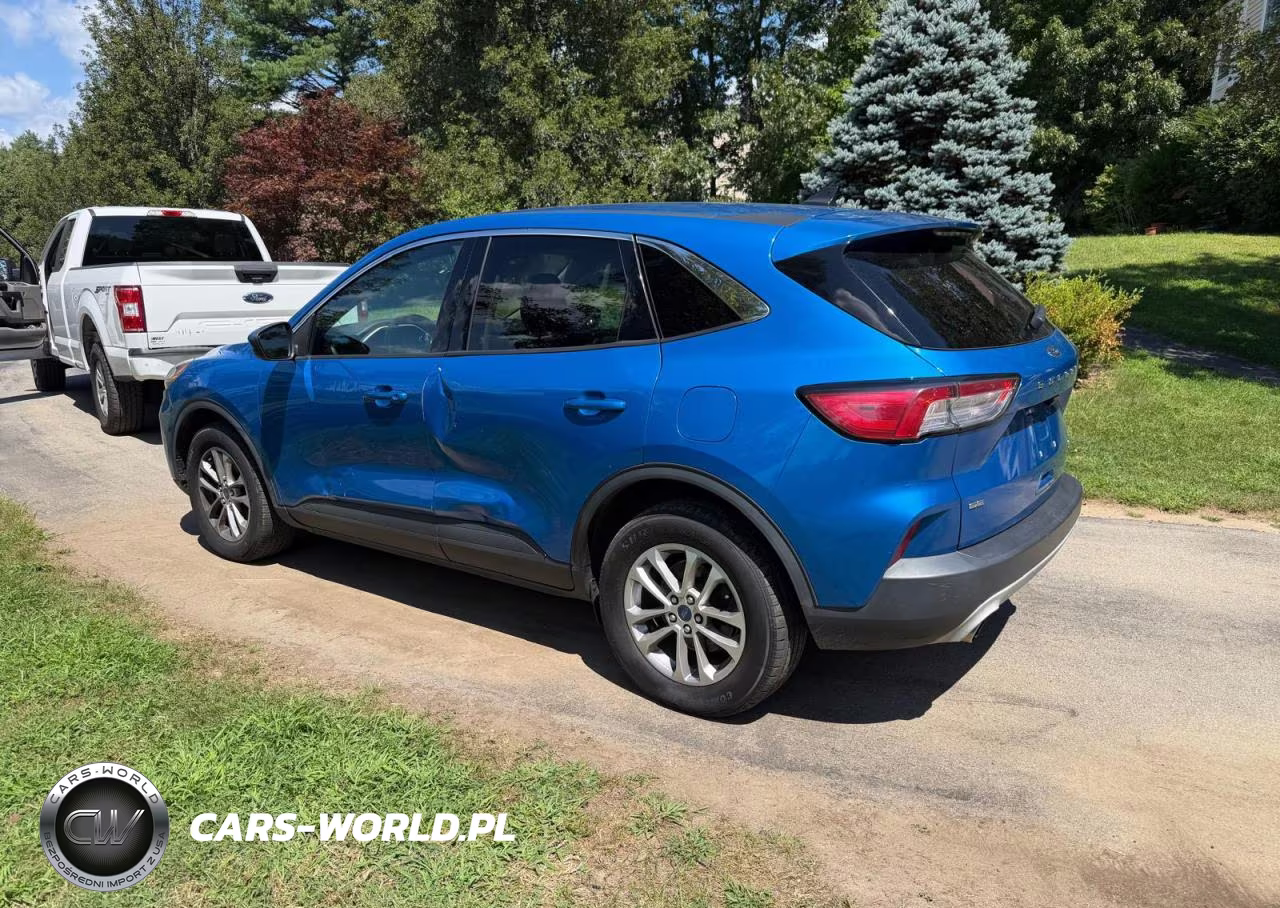 2020 Ford Escape Se VIN:1FMCU9G69LUC41483 - 3
