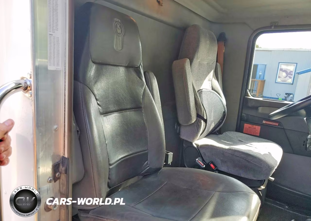 2013 Kenworth T370 Box Truck VIN:2NKHHM7X6DM354490 - 11