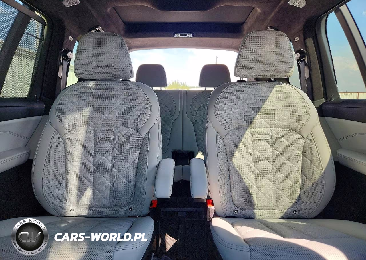 2024 BMW X7 xDrive40I VIN:5UX23EM03R9S95478 - 10