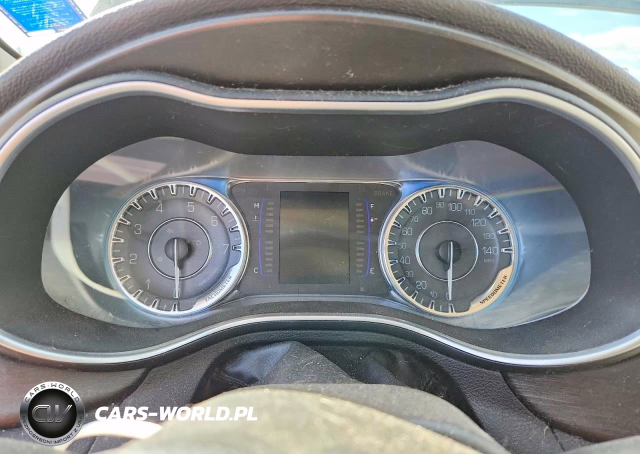2017 Chrysler 200 Lx VIN:1C3CCCFB7HN502294 - 9