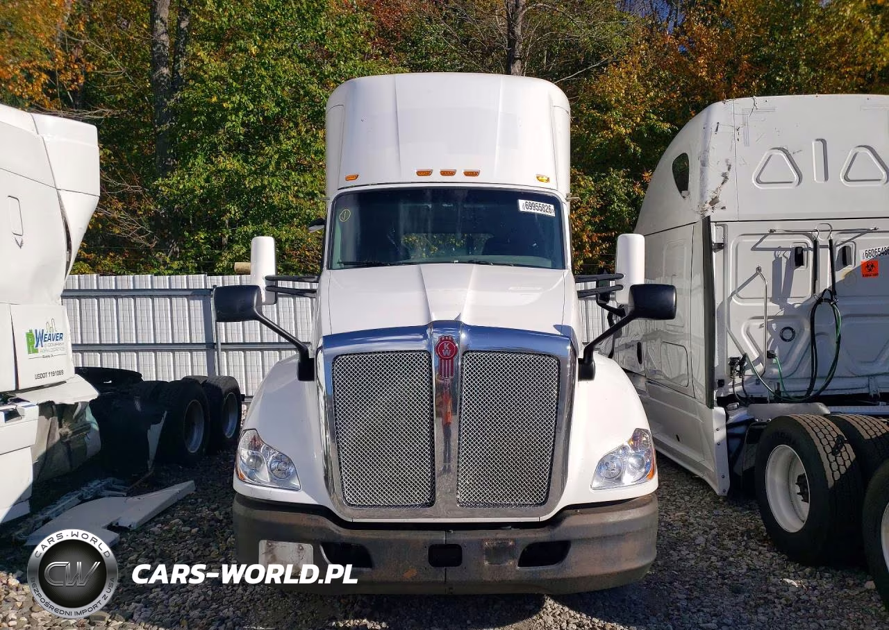 2017 Kenworth T680 Semi Truck VIN:1XKYA48XXHJ160339 - 5
