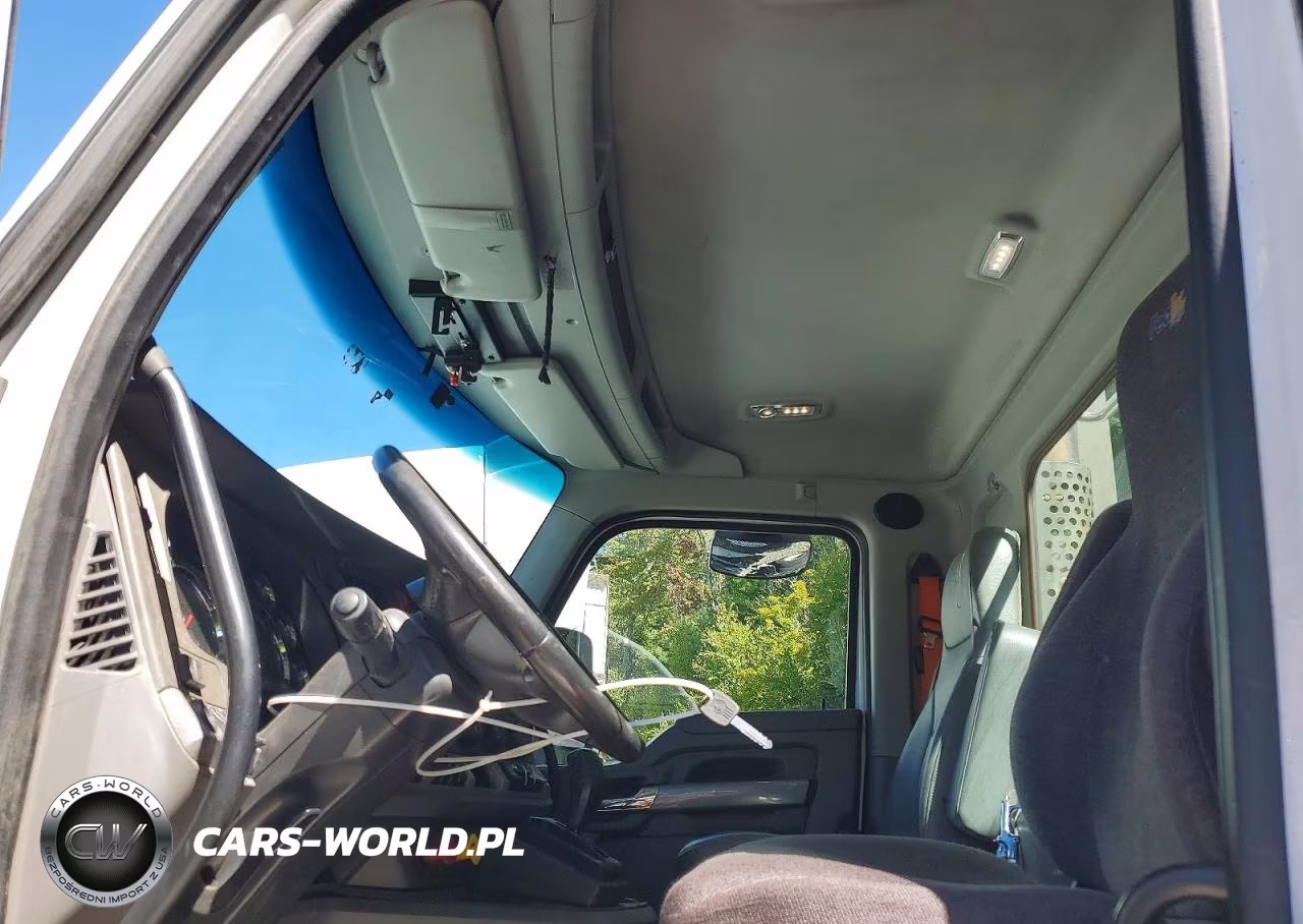 2017 Kenworth T680 Semi Truck VIN:1XKYA48XXHJ160339 - 7