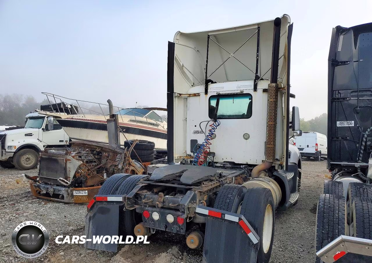 2016 Kenworth T680 Semi Truck VIN:1XKYA48X8GJ496408 - 3