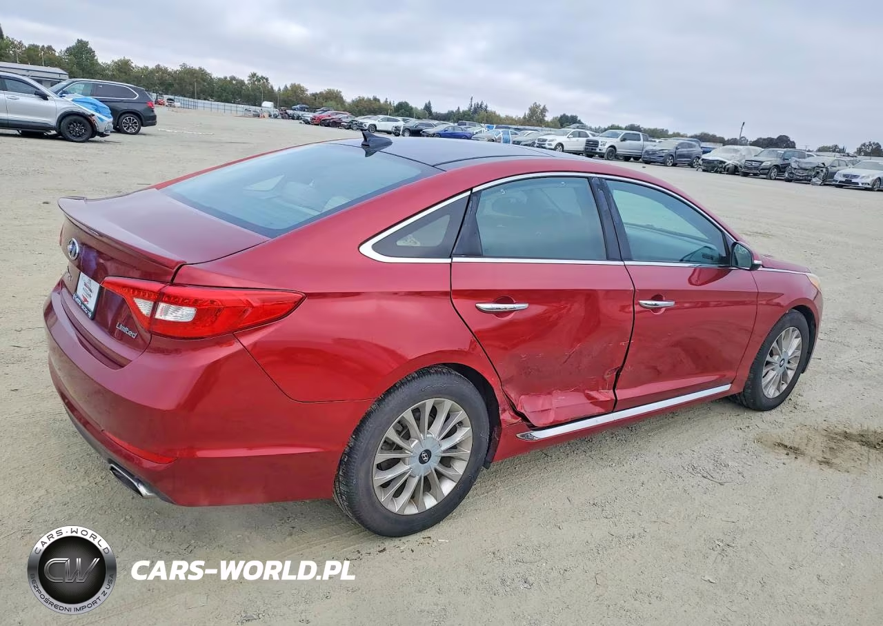 2015 Hyundai Sonata Limited VIN:5NPE34AF1FH239530 - 3