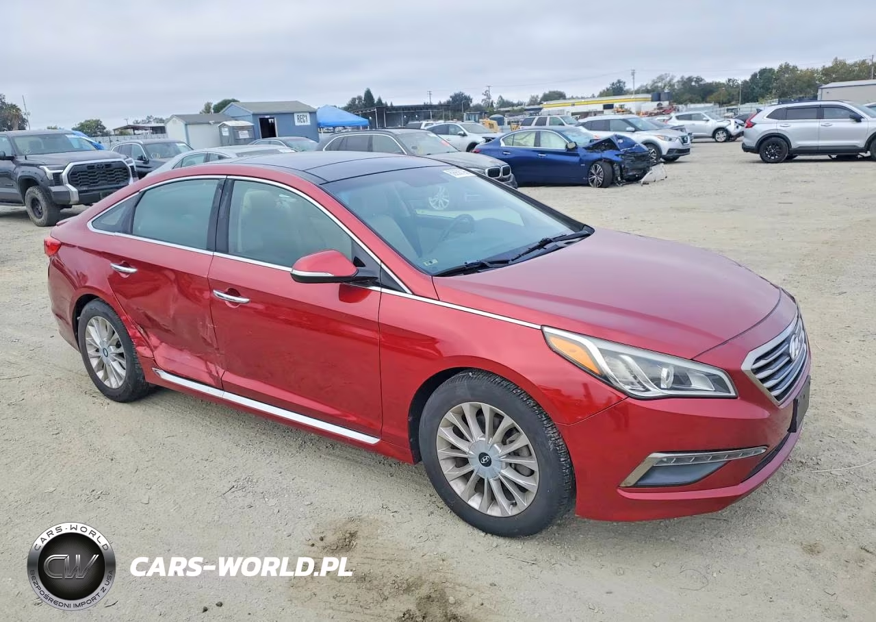 2015 Hyundai Sonata Limited VIN:5NPE34AF1FH239530 - 4