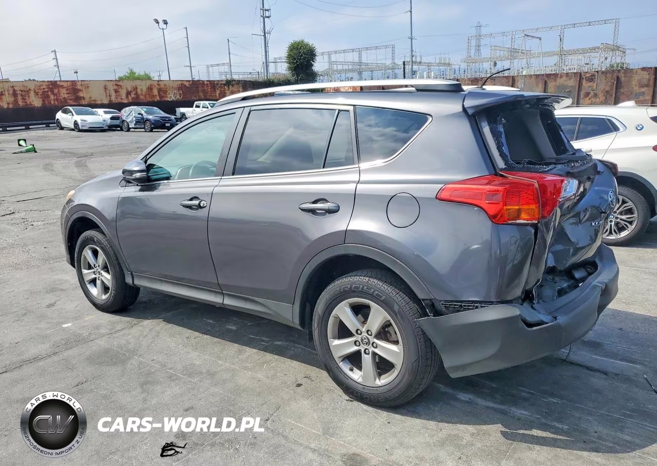 2015 Toyota Rav4 Xle VIN:2T3WFREV5FW135433 - 2
