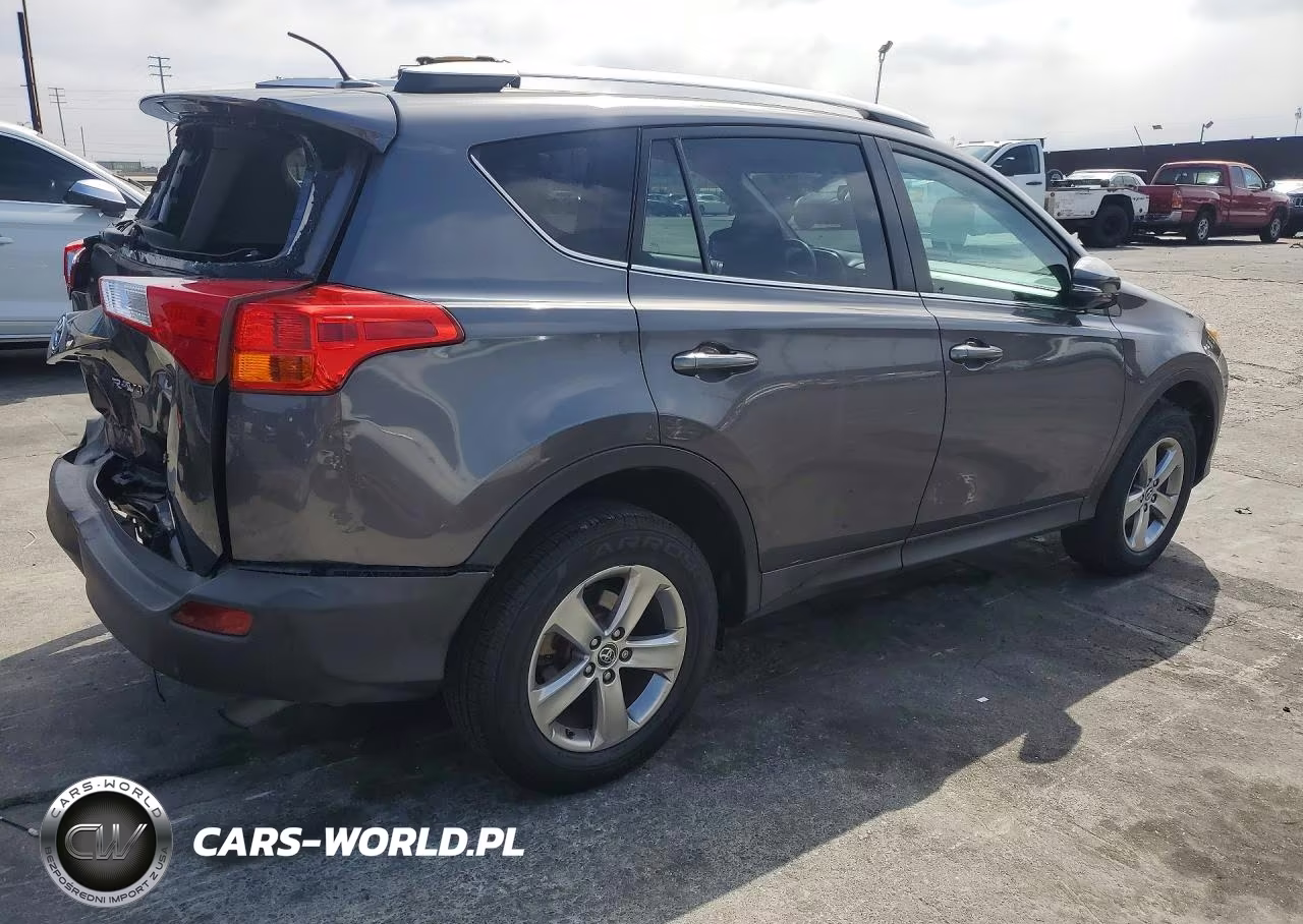 2015 Toyota Rav4 Xle VIN:2T3WFREV5FW135433 - 3