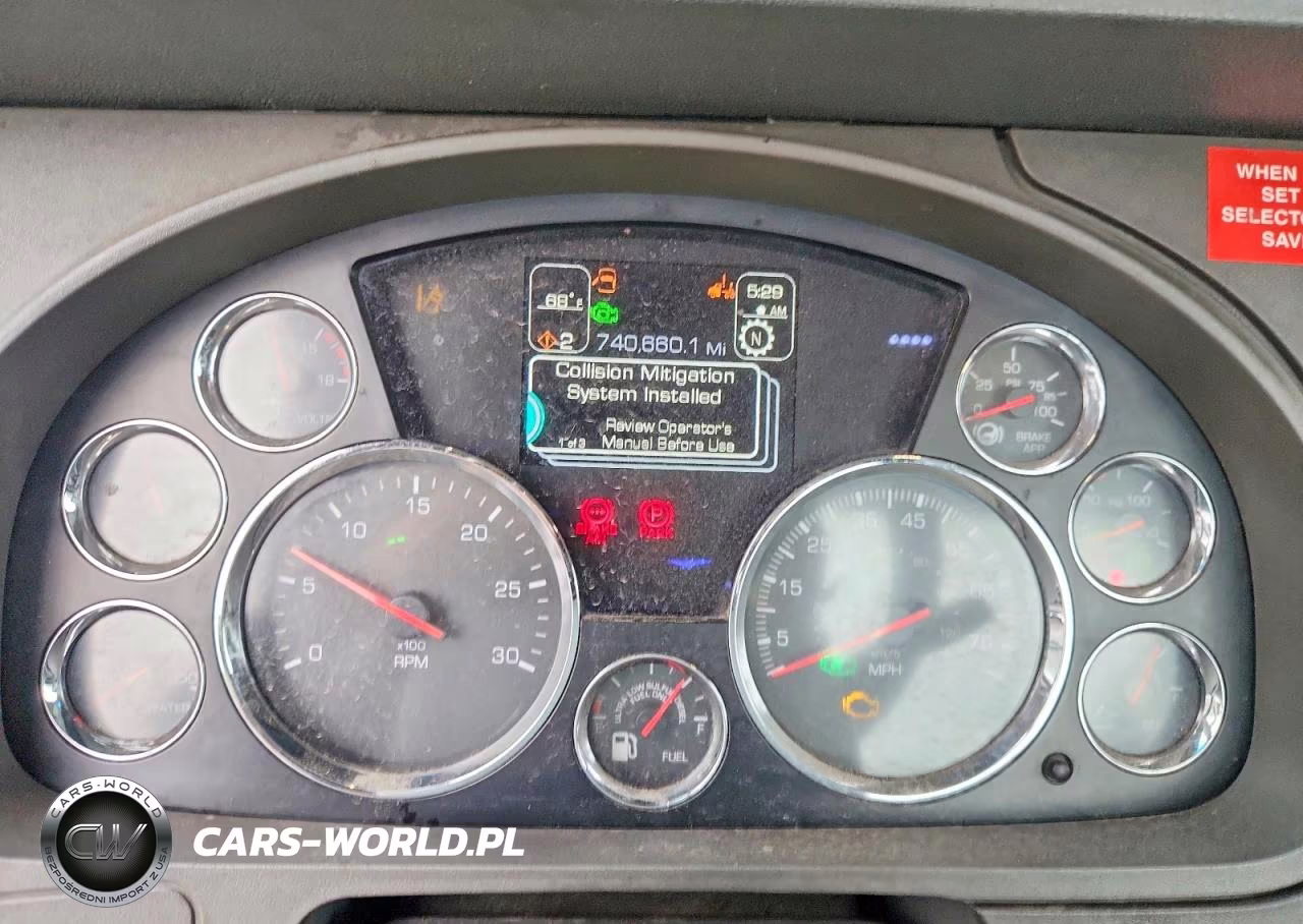2015 Kenworth T680 Semi Truck VIN:1XKYA48X6FJ462482 - 9