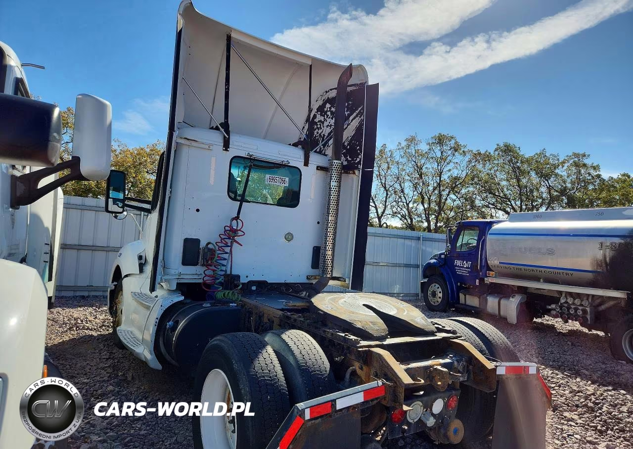 2014 Kenworth T680 Semi Truck VIN:1XKYA48X4EJ402389 - 2