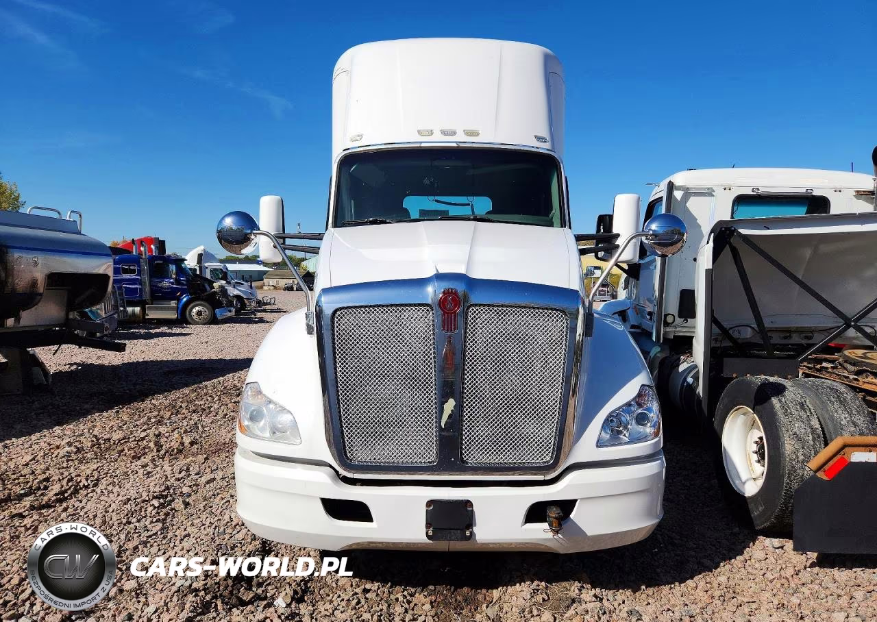 2014 Kenworth T680 Semi Truck VIN:1XKYA48X4EJ402389 - 5