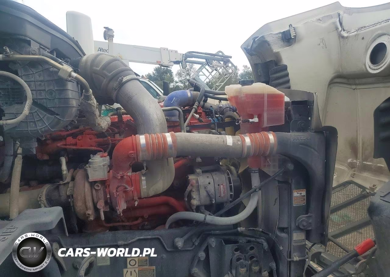 2019 Peterbilt 579 Semi Truck VIN:1XPBA48X4KD622156 - 10