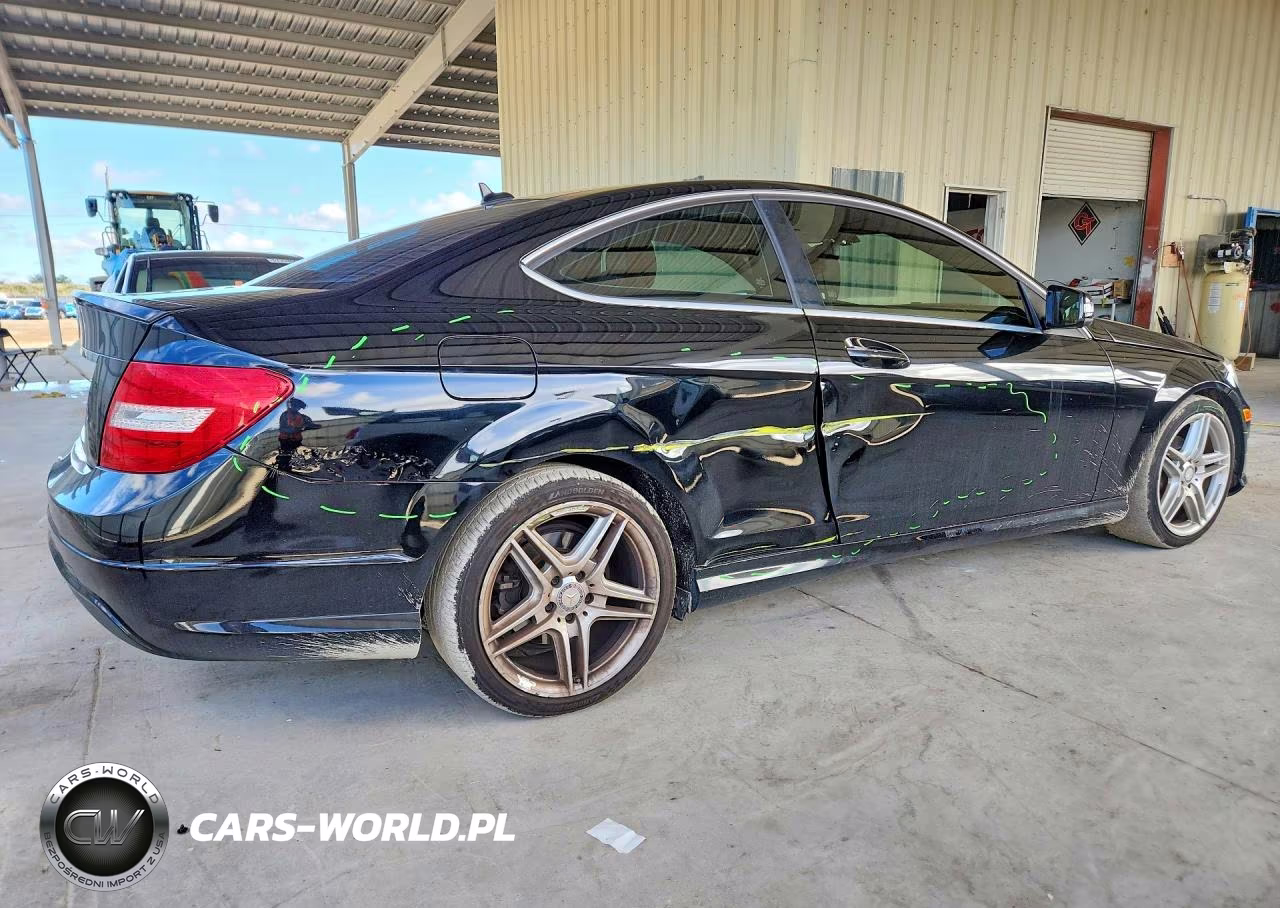 2015 Mercedes-Benz C 250 VIN:WDDGJ4HB3FG364962 - 3