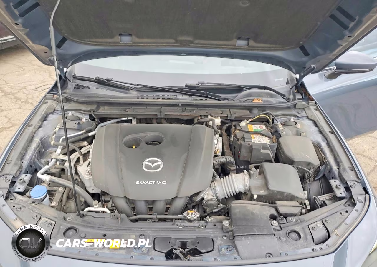 2020 Mazda 3 Premium VIN:JM1BPANM3L1157834 - 11
