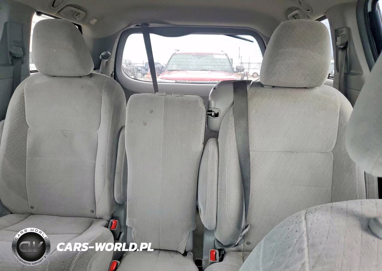 2015 Toyota Sienna Le VIN:5TDKK3DC8FS620559 - 10