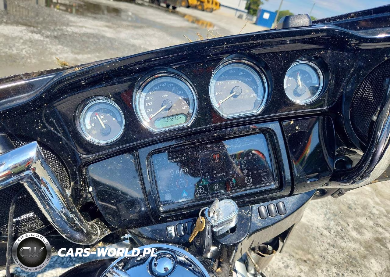 2014 Harley-Davidson Flhtk Electra Glide Ultra Limited VIN:1HD1KEL1XEB634751 - 7
