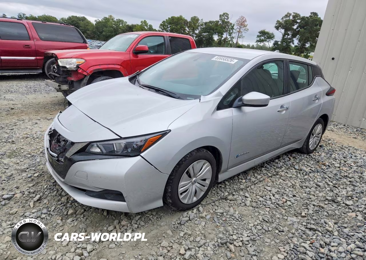 2018 Nissan Leaf S VIN:1N4AZ1CP3JC308231 - 1